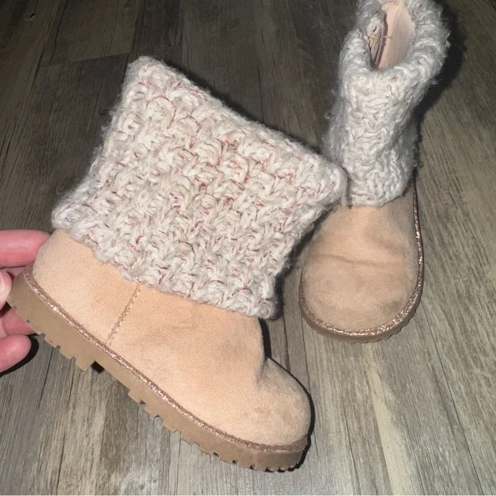 Cat & Jack Tan and Cream Kids Boots